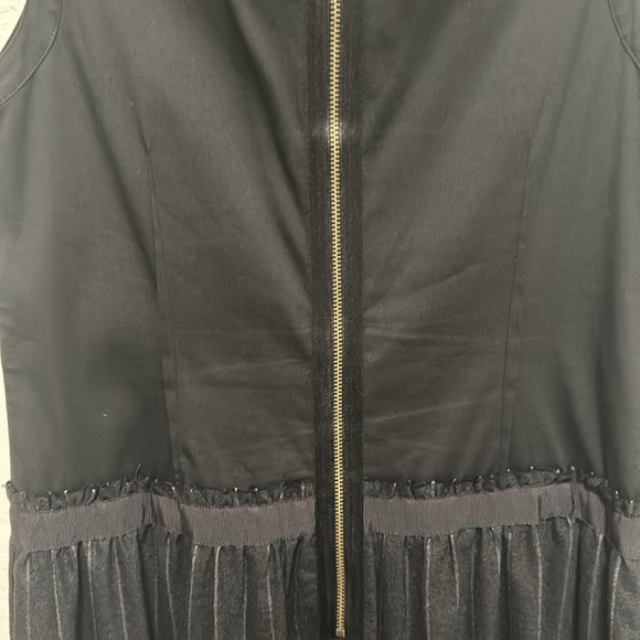 Theory Dress - Picture 5 of 6